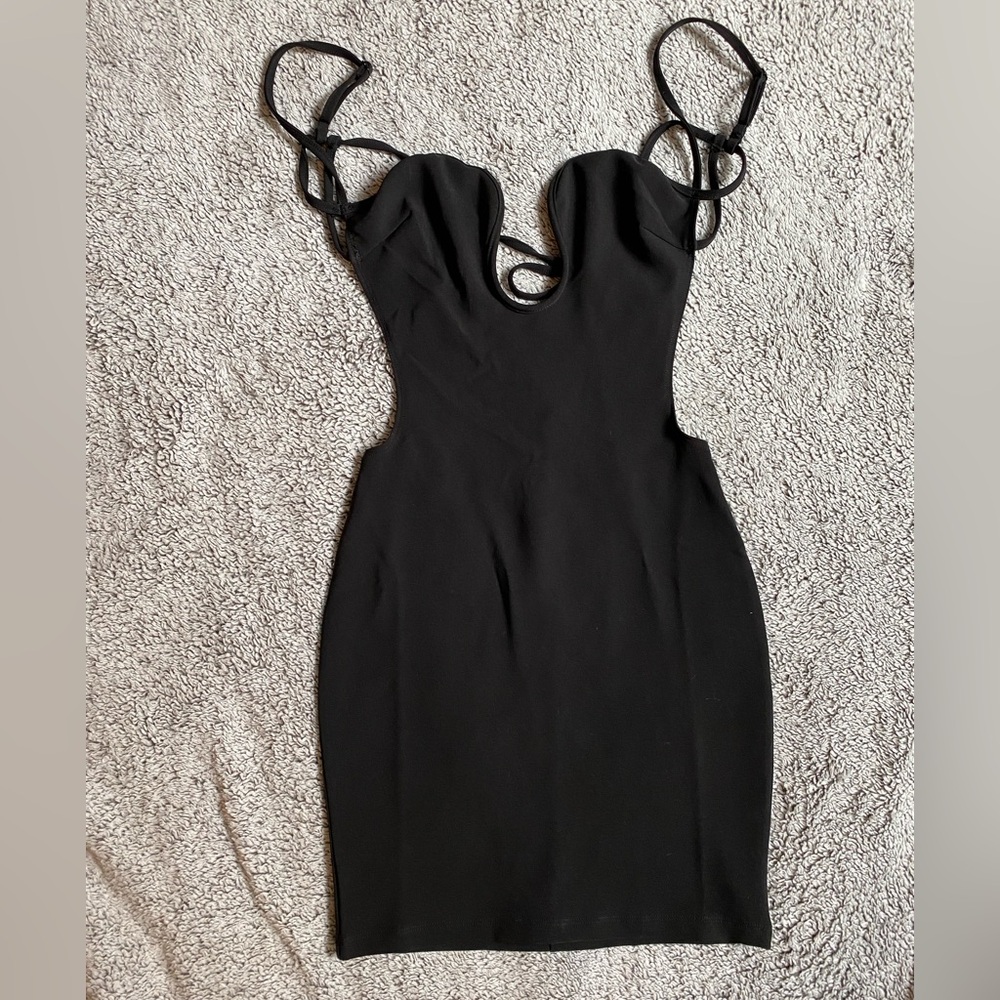 NWOT Super cute black party dress🥂💃